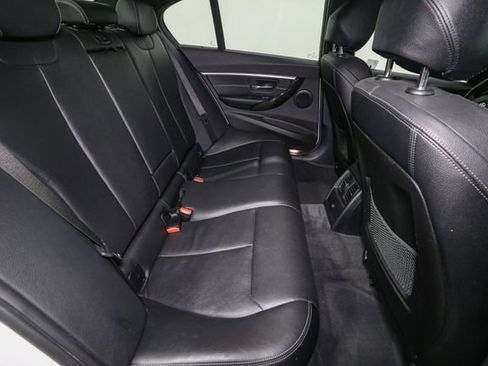 Used 2018 BMW 330i Sedan image 18