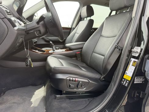 Used 2017 BMW X3 xDrive28i AWD/4WD image 11