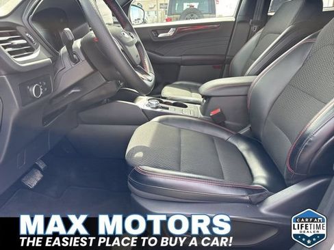 Used 2025 Ford Escape ST-Line FWD image 10