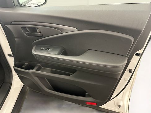 Used 2023 Honda Passport EX-L image 34