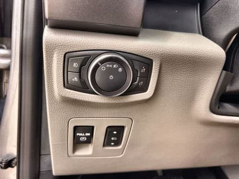 Used 2020 Ford F150 XLT w/ Equipment Group 302A Luxury RWD image 28