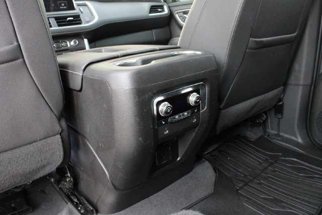 Used 2023 GMC Yukon SLT w/ SLT Luxury Package AWD/4WD image 22