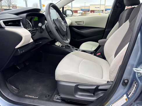 Certified 2020 Toyota Corolla LE w/ Carpet Mat Package (TMS) image 7