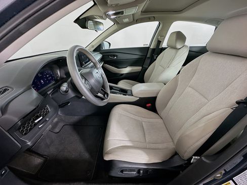 Used 2023 Honda Accord EX image 13