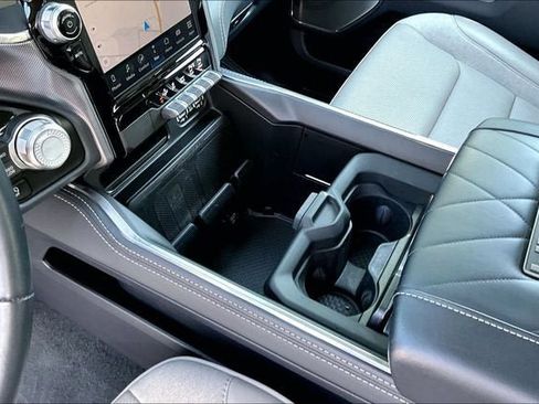 Used 2023 RAM 1500 Limited AWD/4WD image 14