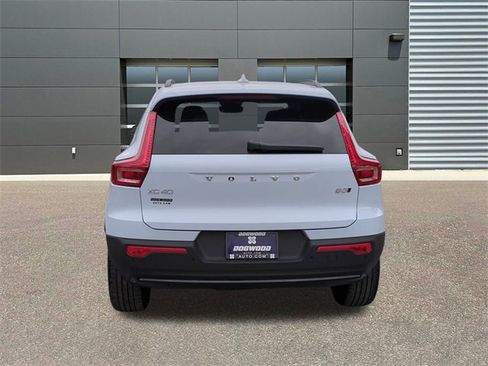New 2026 Volvo XC40 B5 Plus w/ Protection Package Premier image 6