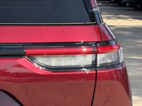 New 2025 Jeep Grand Cherokee Laredo X image 5