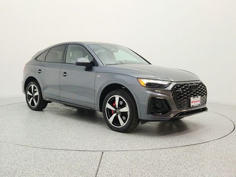 Used 2024 Audi Q5 2.0T Prestige AWD/4WD image 3