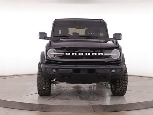 Used 2021 Ford Bronco Outer Banks AWD/4WD image 12