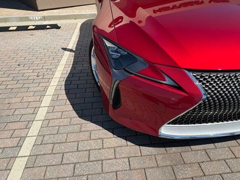 Used 2018 Lexus LC 500 Coupe w/ Touring Package RWD image 9