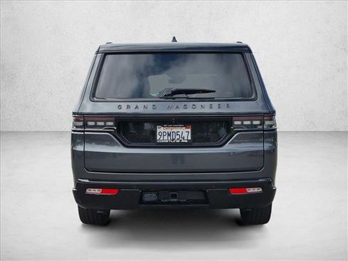 Used 2024 Jeep Grand Wagoneer L Series III w/ Quick Order Packagew 28T AWD/4WD image 6
