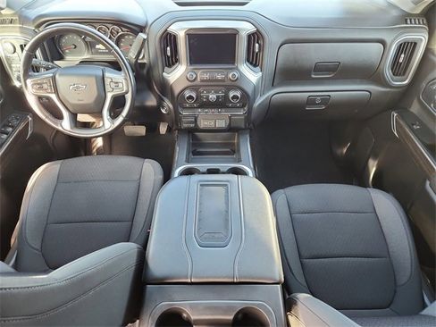 Used 2021 Chevrolet Silverado 1500 LT Trail Boss w/ Bed Protection Package image 13