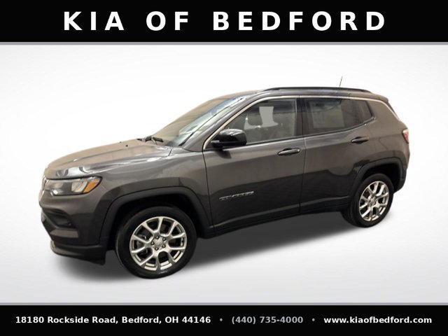 Used 2023 Jeep Compass Latitude AWD/4WD image 9