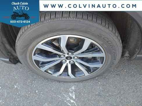 Used 2021 Ford Explorer ST w/ Equipment Group 401A AWD/4WD image 3