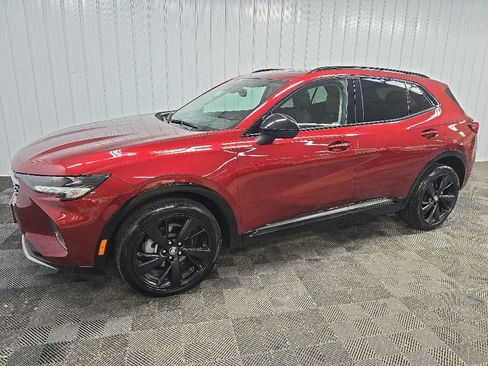 Used 2022 Buick Envision Essence w/ Sport Touring Package AWD/4WD image 6