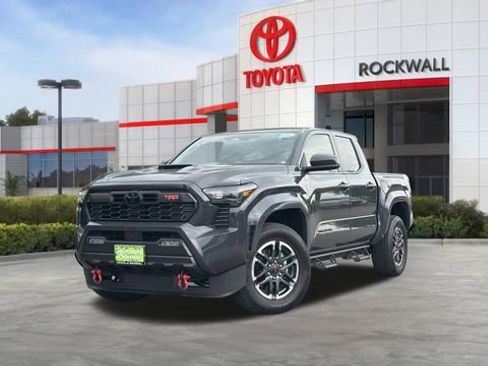 Used 2024 Toyota Tacoma TRD Sport RWD image 1