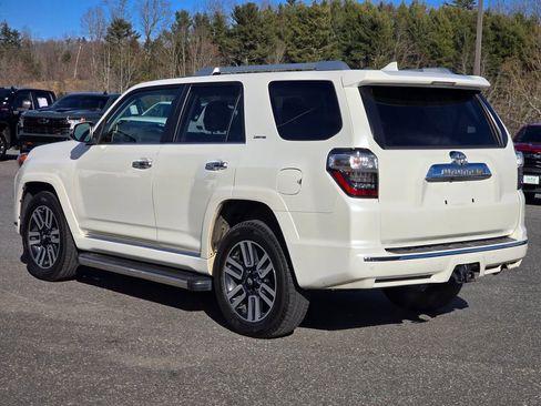 Used 2022 Toyota 4Runner Limited image 16
