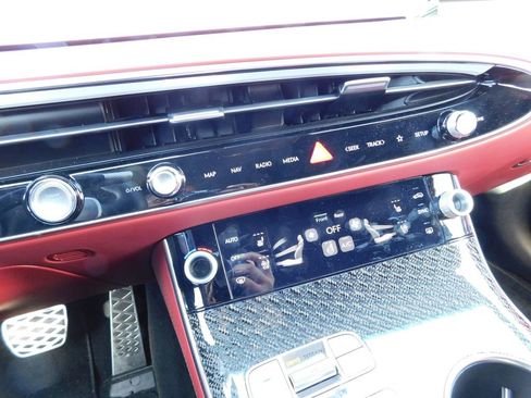 Used 2026 Genesis GV70 3.5T Sport Prestige image 24