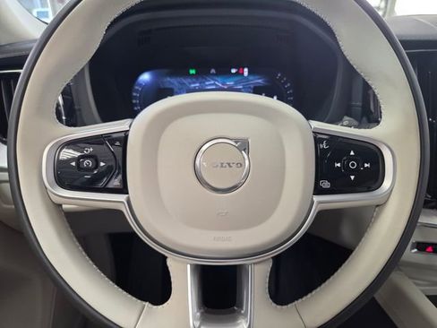 New 2026 Volvo XC60 B5 Ultra w/ Protection Package Premier image 21