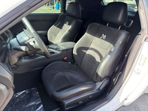 Used 2023 Dodge Challenger R/T Scat Pack RWD image 29