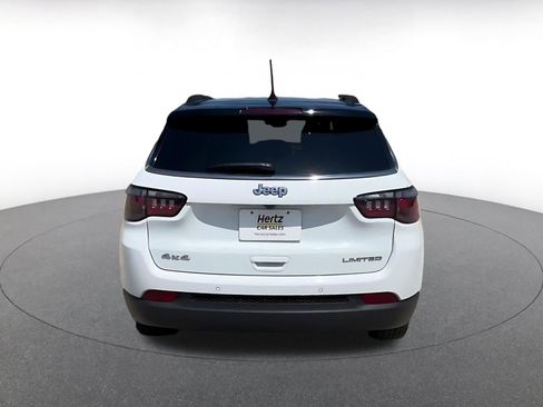 Used 2025 Jeep Compass Limited AWD/4WD image 11