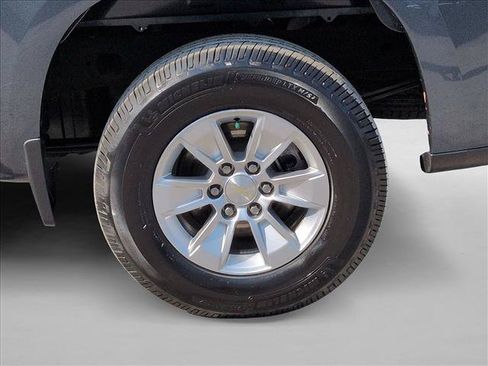 Used 2019 Chevrolet Silverado 1500 LT w/ All-Star Edition AWD/4WD image 30