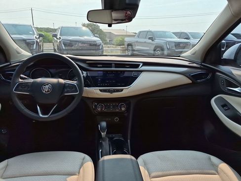 Used 2023 Buick Encore GX Select FWD image 30