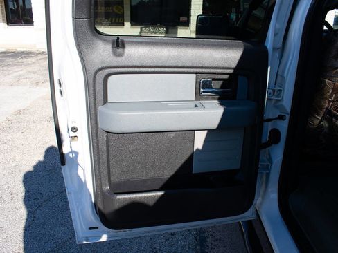 Used 2013 Ford F150 XLT w/ Mid Equipment Group image 27