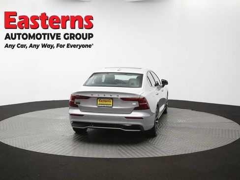 Used 2023 Volvo S60 T8 Plus AWD/4WD image 38