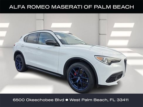 Used 2019 Alfa Romeo Stelvio w/ Nero Edizione image 1