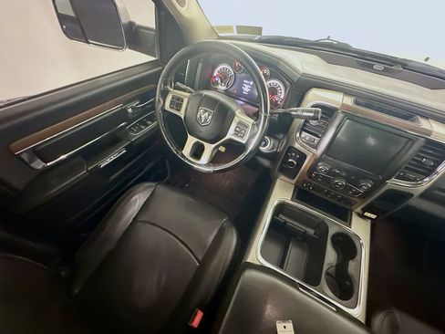 Used 2017 RAM 5500 Laramie image 9