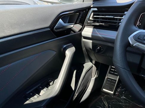 New 2026 Volkswagen Jetta GLI Autobahn FWD image 21