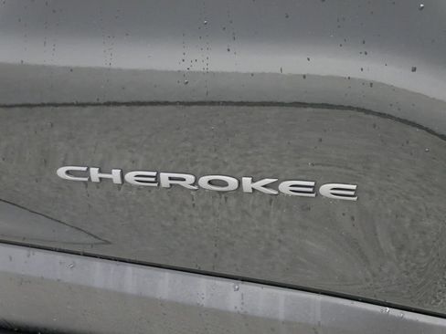 Certified 2022 Jeep Cherokee Trailhawk w/ Comfort/Convenience Group image 54