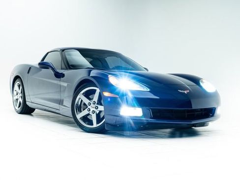 Used 2007 Chevrolet Corvette 3LT in Rare LeMans Blue w/ Preferred Equipment Group image 5