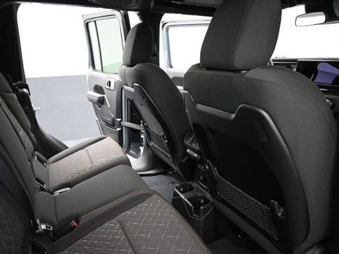 New 2026 Jeep Gladiator Mojave AWD/4WD image 14