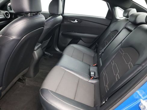 Used 2023 Kia Forte GT-Line w/ GT-Line Premium Package image 18