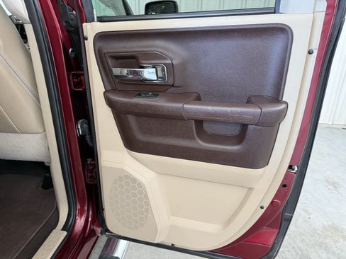 Used 2018 RAM 1500 Laramie AWD/4WD image 6