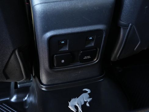 Used 2021 Ford Bronco Badlands w/ Sasquatch Package image 19