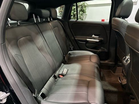 Used 2021 Mercedes-Benz GLA 250 4MATIC image 45