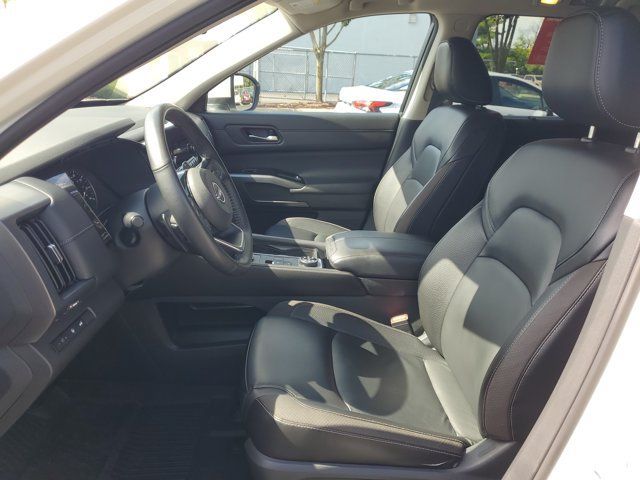 Certified 2023 Nissan Pathfinder SL AWD/4WD image 5