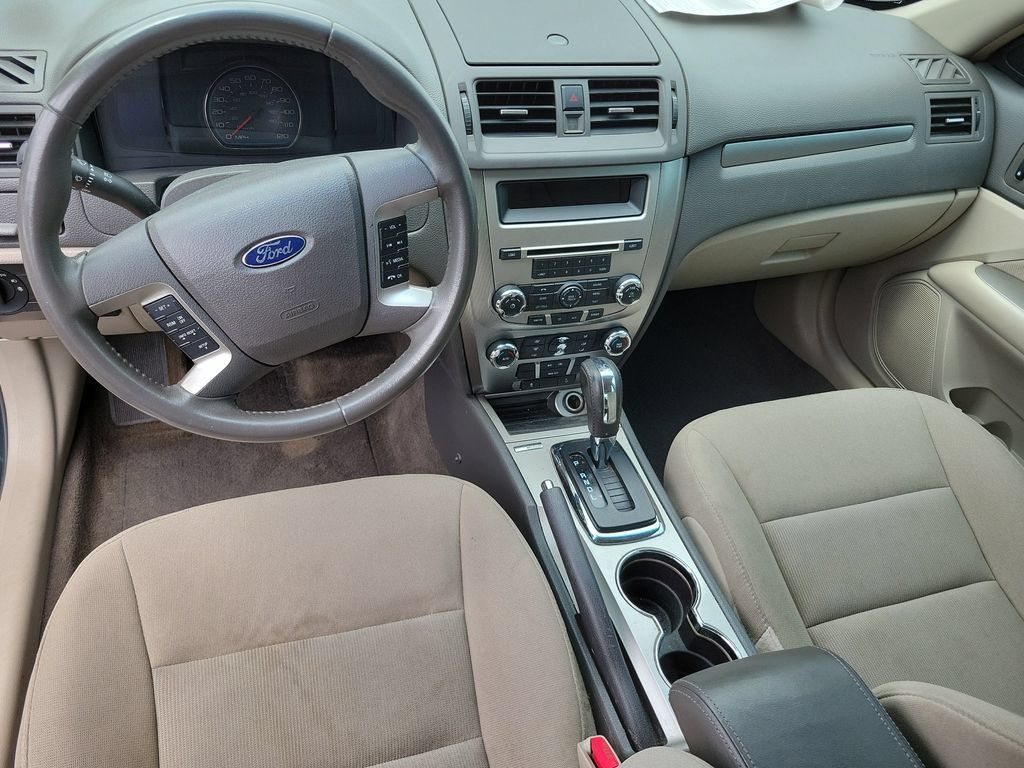 Used 2010 Ford Fusion Hybrid FWD image 11