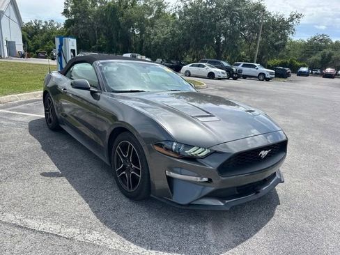 Used 2020 Ford Mustang Premium RWD image 7