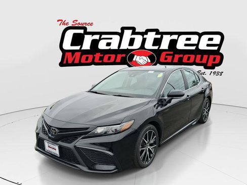 Certified 2024 Toyota Camry SE w/ Cold Weather Package image 1