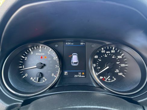Used 2020 Nissan Rogue SV AWD/4WD image 35