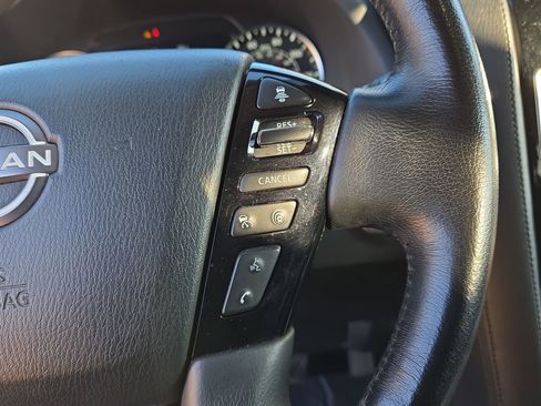 Used 2024 Nissan Armada SL image 20