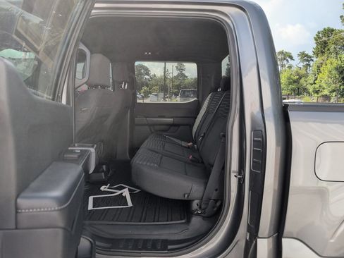 Used 2022 Ford F150 XL w/ STX Black Appearance Package AWD/4WD image 11