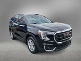 Used 2022 GMC Terrain SLE w/ Driver Convenience Package image 2