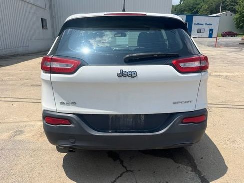 Used 2014 Jeep Cherokee Sport AWD/4WD image 7