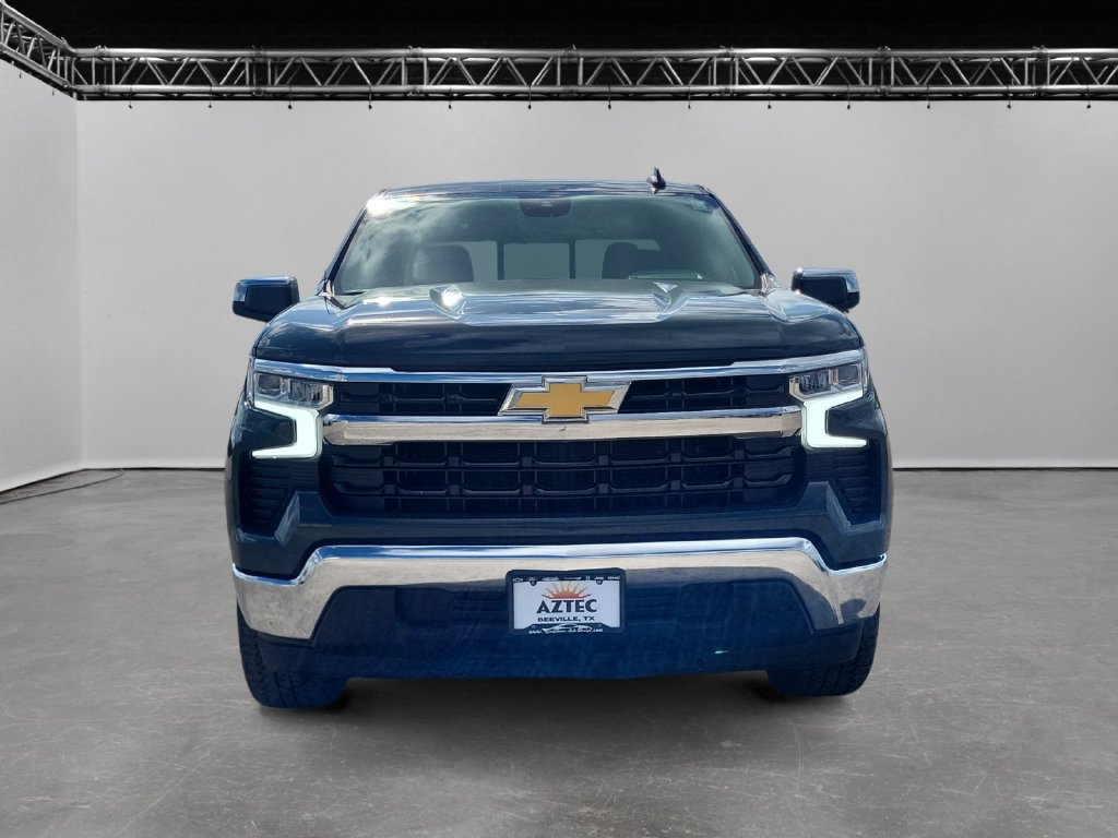 Used 2025 Chevrolet Silverado 1500 LT w/ Texas Edition Plus RWD image 2