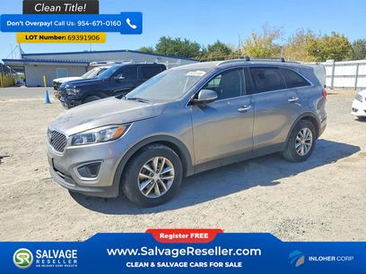 Used 2017 Kia Sorento AWD w/ LX V6 Convenience Package